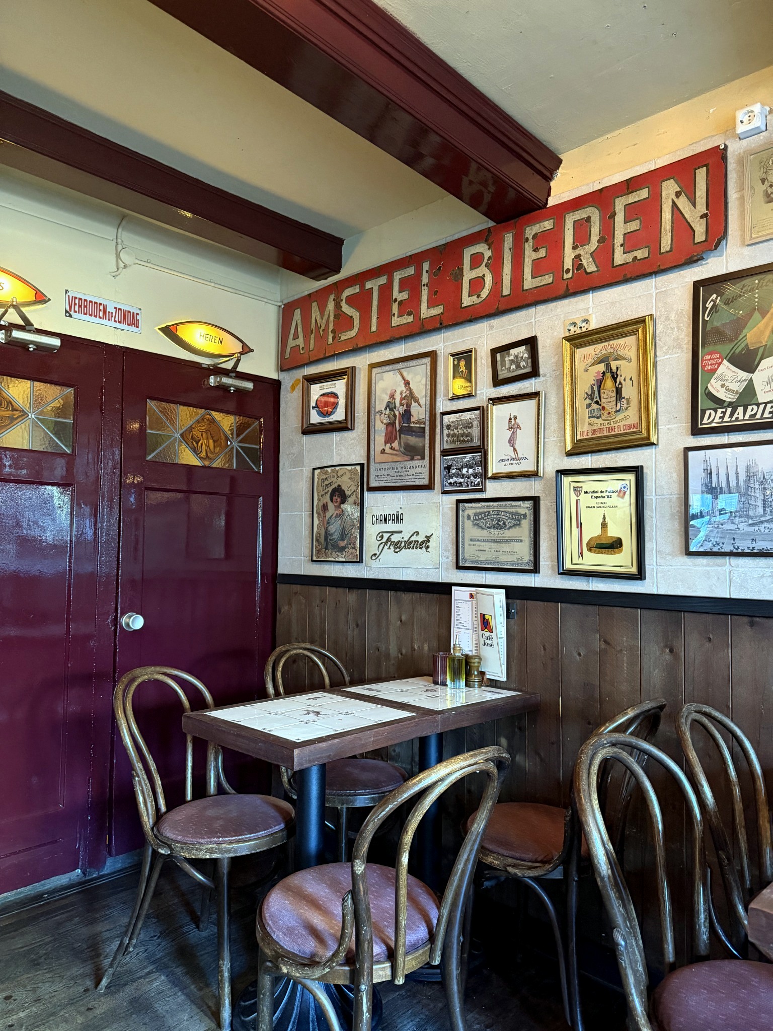 Café José: Spaanse tapas, Jordaanse gezelligheid en een oven met kuren — foto 3